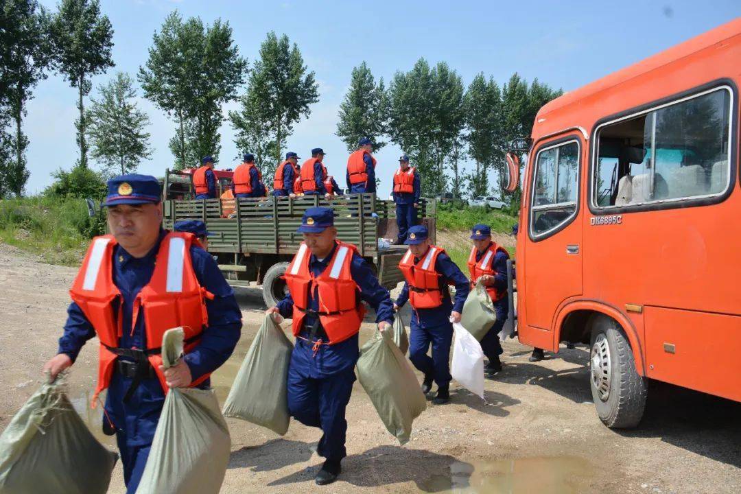 “mile米乐集团”*
【媒体关注】东北网：防火防汛 大森林 “逆行者”(图3)