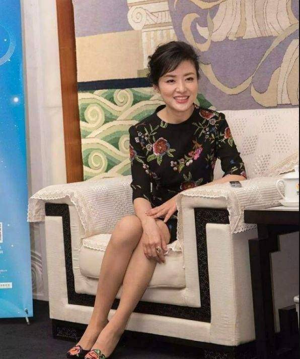 周涛为什么选择脱离中央电视台?她在节目中透露了原因‘米乐(mile)体育’(图2)
周涛为什么选择脱离中央电视台?她在节目中透露了原因‘米乐(mile)体育’(图2)