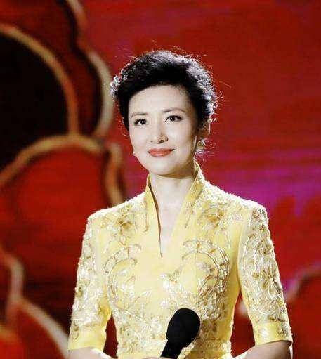 周涛为什么选择脱离中央电视台?她在节目中透露了原因‘米乐(mile)体育’(图7)
周涛为什么选择脱离中央电视台?她在节目中透露了原因‘米乐(mile)体育’(图7)